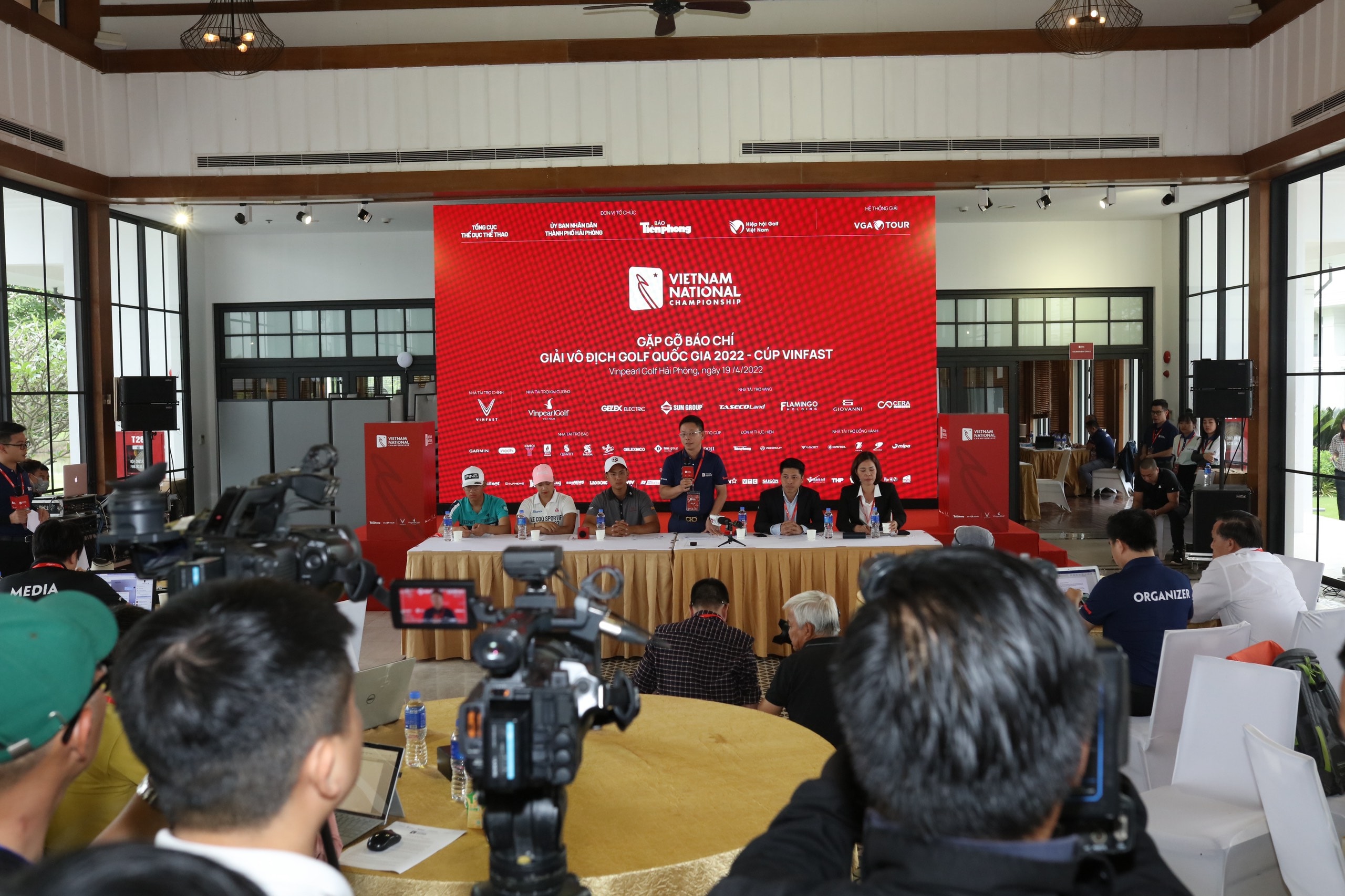 giai vo dich golf quoc gia 2022 tuyen thu golf viet nam chay da cho sea games 31 hinh 2