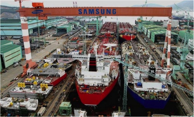 de che dong tau cong nghiep nang samsung giao tau pha bang cho nga hinh 1
