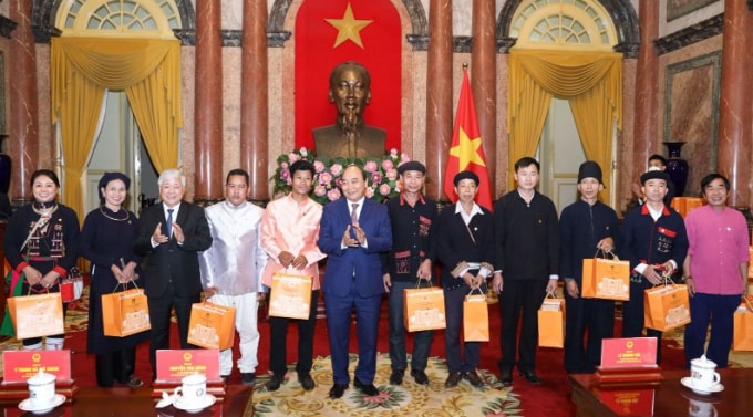 chu tich nuoc gap mat doan dai bieu nguoi dan toc thieu so tieu bieu hinh 4