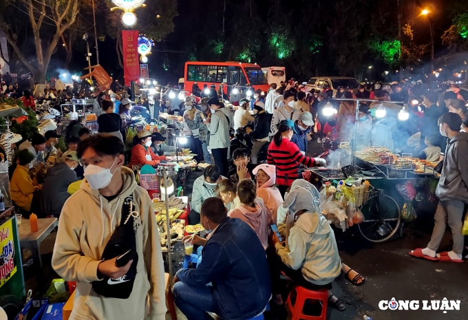 do mat tim khach san gia re dip le 30 4 1 5 hinh 1