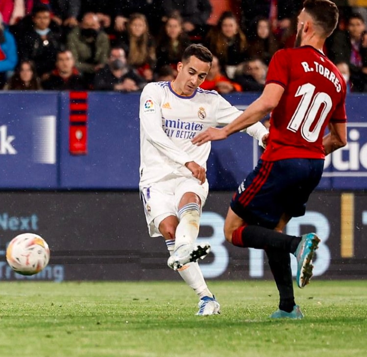thang osasuna 3 1 real madrid tien gan chuc vo dich la liga hinh 9