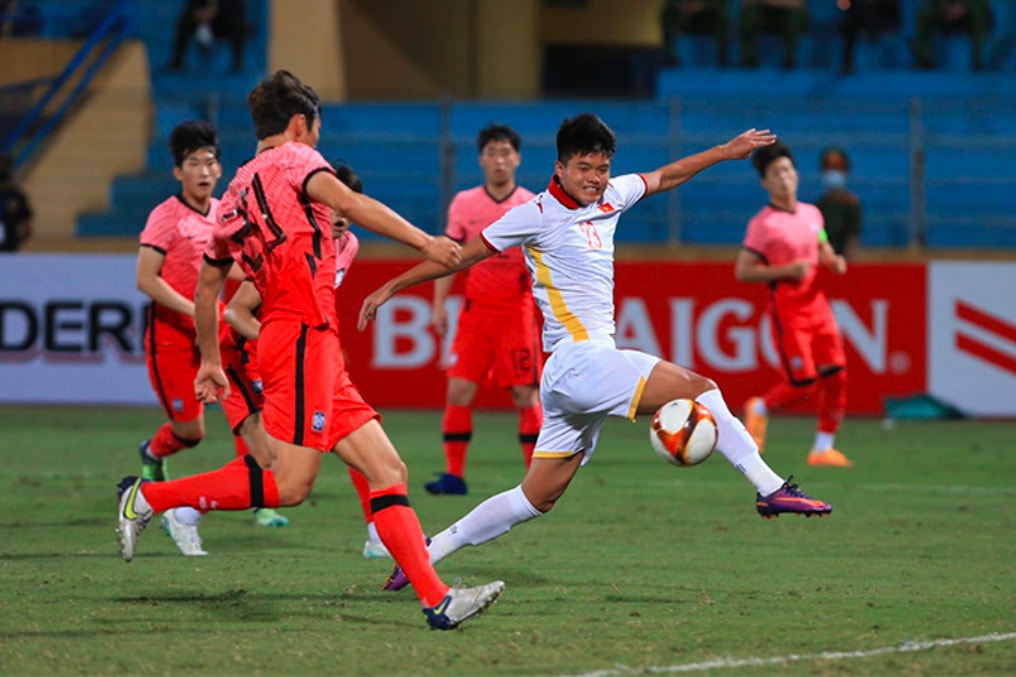 u23 viet nam thang toi thieu 1 0 u20 han quoc tren san hang day hinh 5