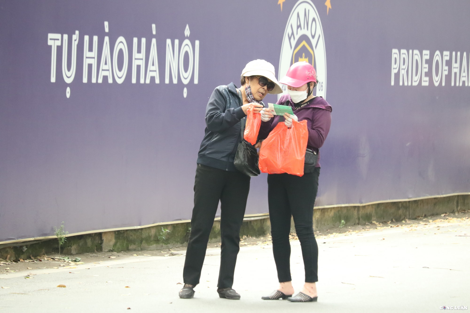 ve tran da giao huu u23 viet nam  u20 han quoc khong sot phe ve e am hinh 6