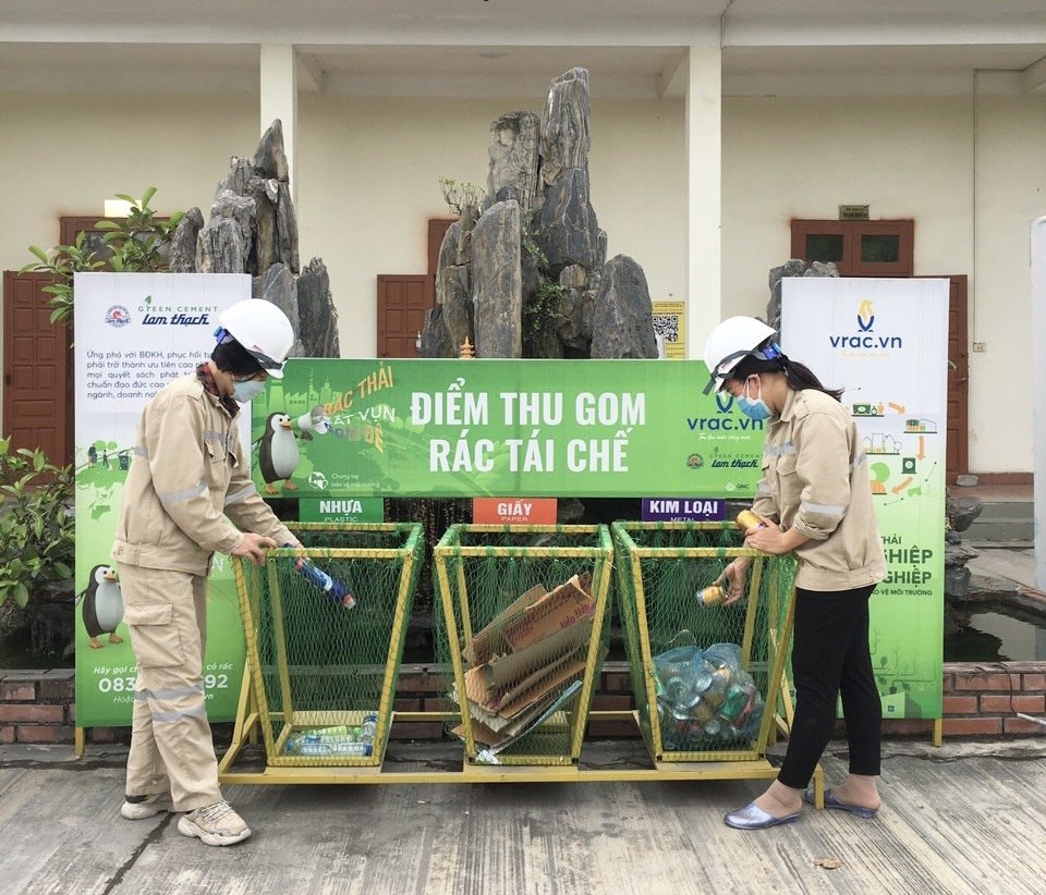 doanh nghiep xi mang quang ninh voi sang kien thanh lap ngan hang rac  gui rac rut tien mat hinh 7