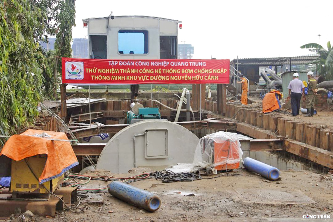 tp hcm giai quyet the nao voi sieu may bom chong ngap tren duong nguyen huu canh hinh 3