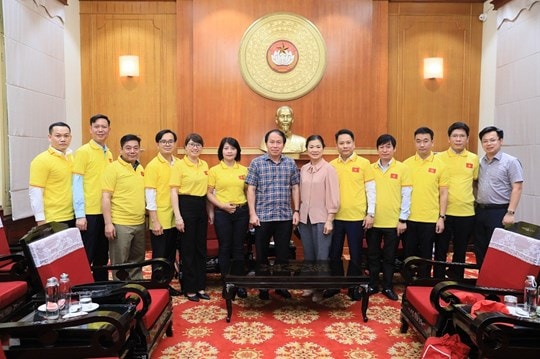 doan cong tac uy ban trung uong mttq viet nam ket thuc tot dep chuyen cong tac tai huyen dao truong sa hinh 1