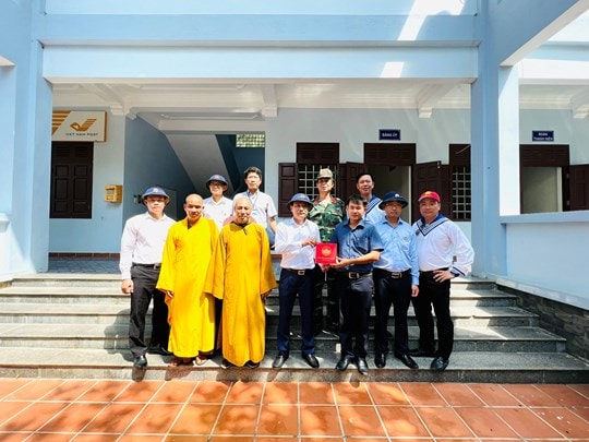 doan cong tac uy ban trung uong mttq viet nam ket thuc tot dep chuyen cong tac tai huyen dao truong sa hinh 10