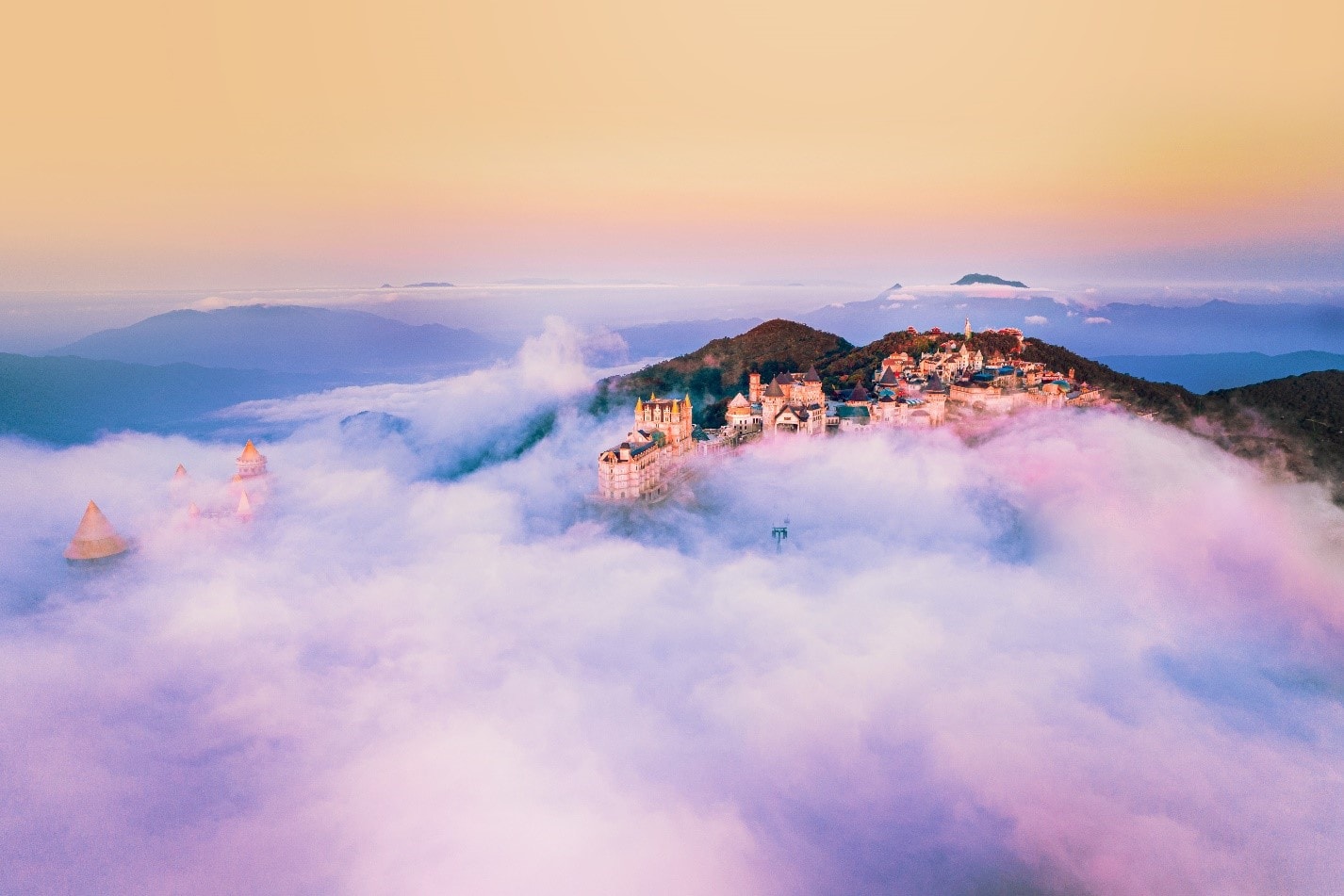 xu tien canh ba na hills nam nay co gi moi hinh 1