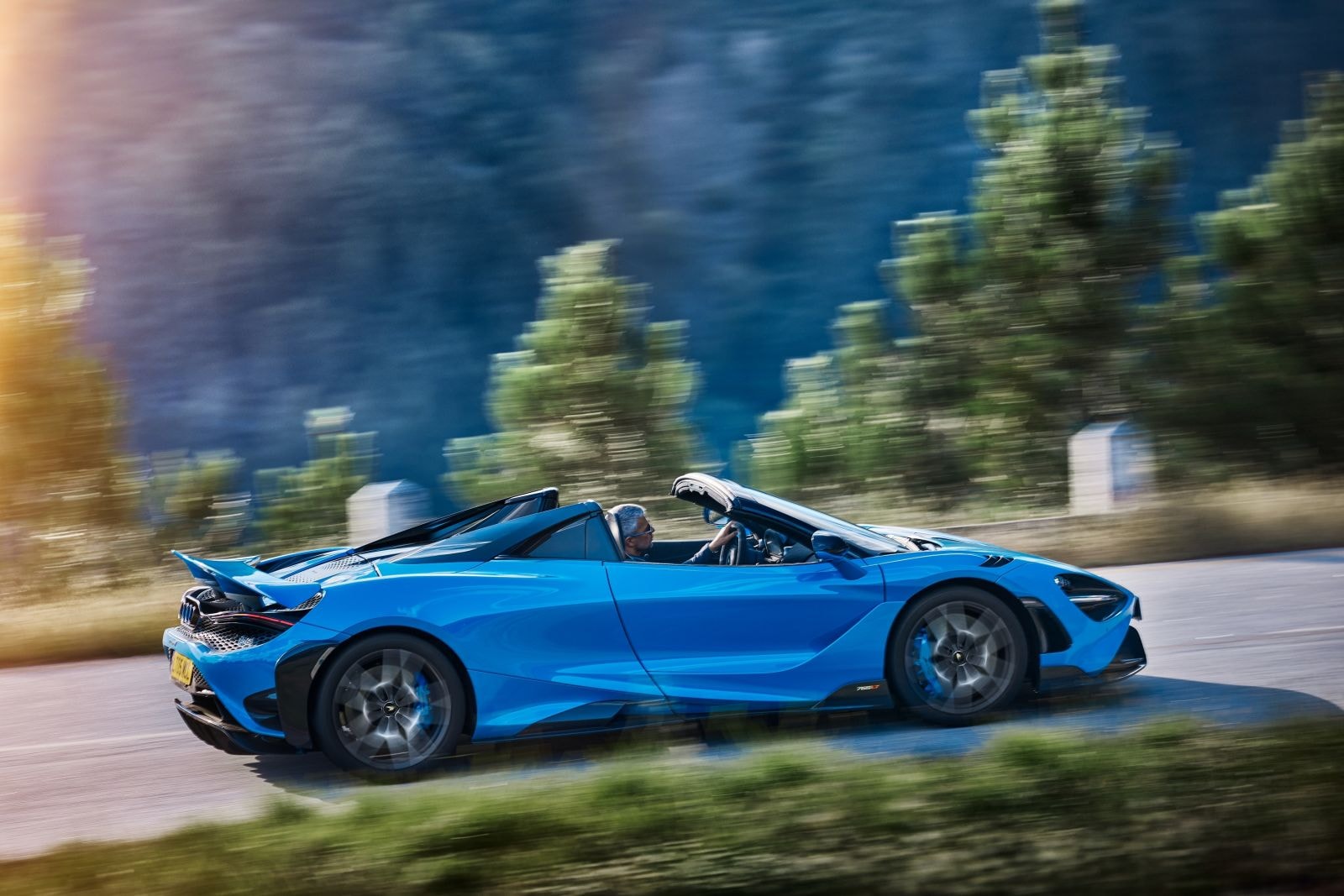 mclaren 765lt spider duoc phan phoi chinh hang tai viet nam hinh 3