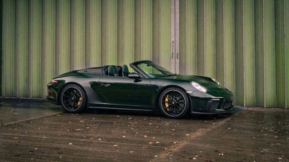 ngam sieu xe porsche 911 speedster mau xanh reu cuc doc hinh 2