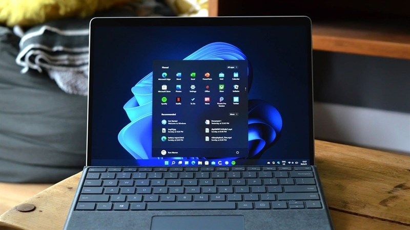 ung dung mac dinh tren windows 11 co dung luong len den 16 gb hinh 1