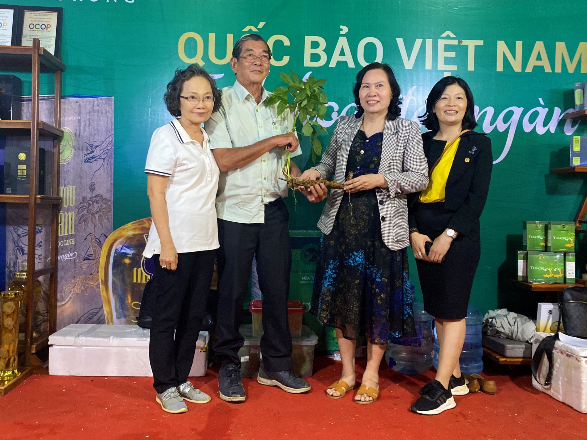 kon tum cu sam co gia tri khung 115 trieu dong chi nang 18 luong hinh 1