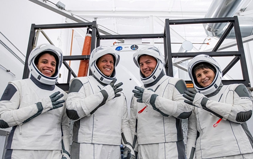 spacex phong thanh cong ten lua dua phi hanh doan tiep theo cua nasa len iss hinh 2