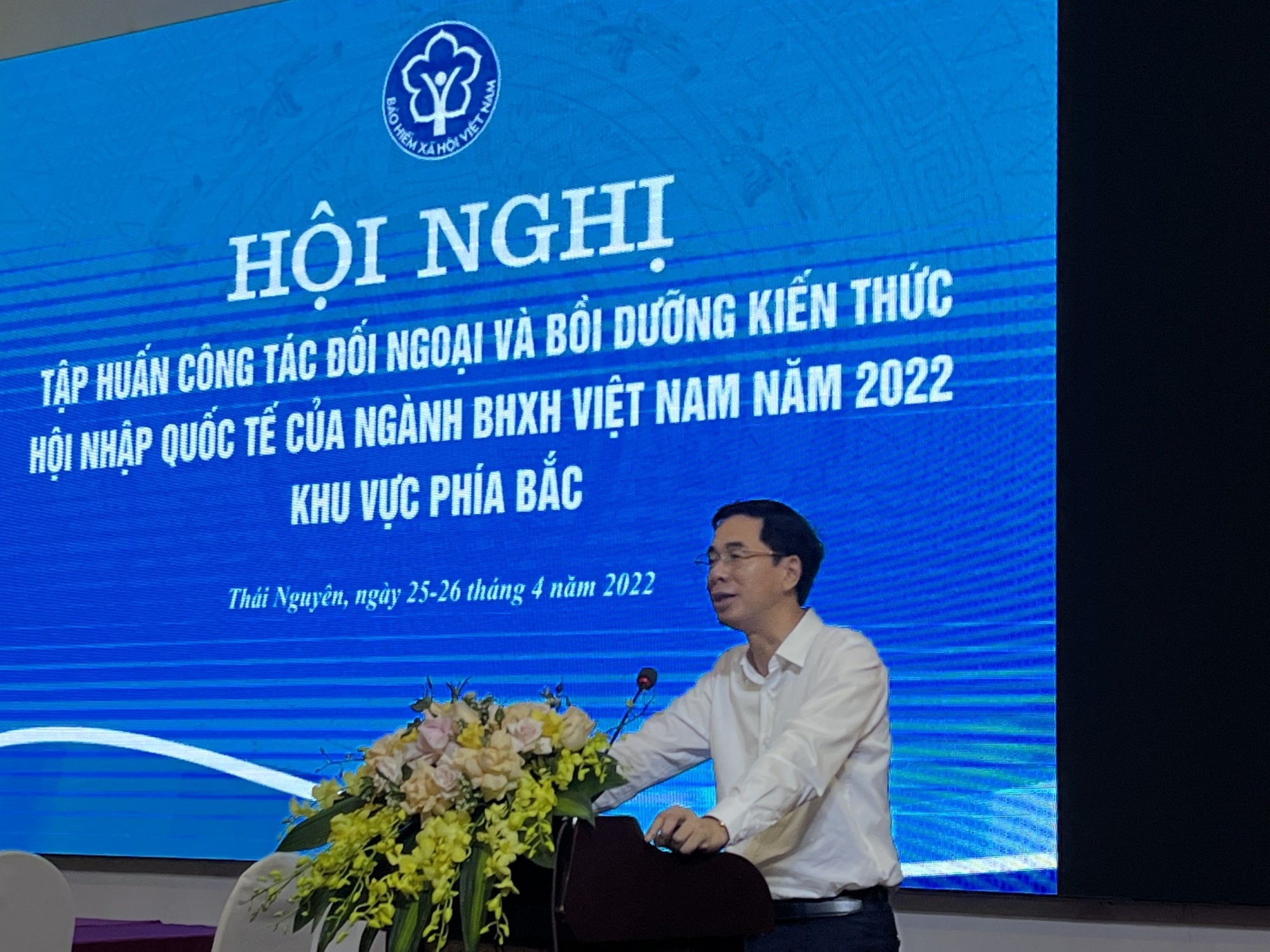 bhxh viet nam tap huan cong tac doi ngoai va boi duong kien thuc hoi nhap quoc te hinh 1