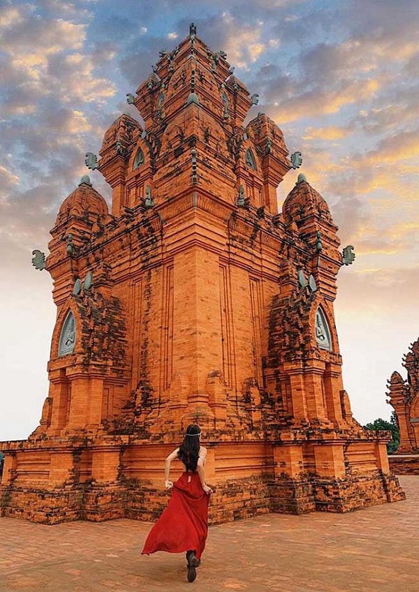 top diem du lich xin so khong so dong nguoi dip le 30 4 tai ha noi hinh 4