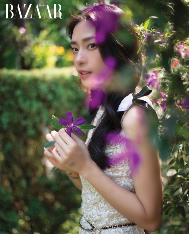lo anh cuoi cua ngo thanh van va ban trai kem 11 tuoi hinh 7
