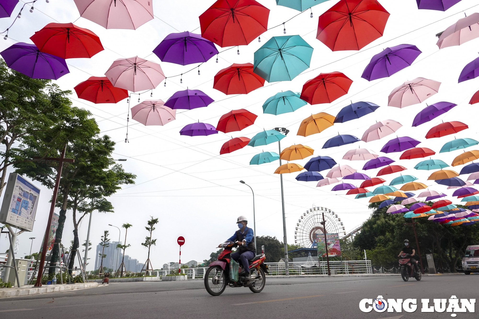 ha noi pho di bo trinh cong son thay doi dien mao moi chao don 30 4  1 5 hinh 4