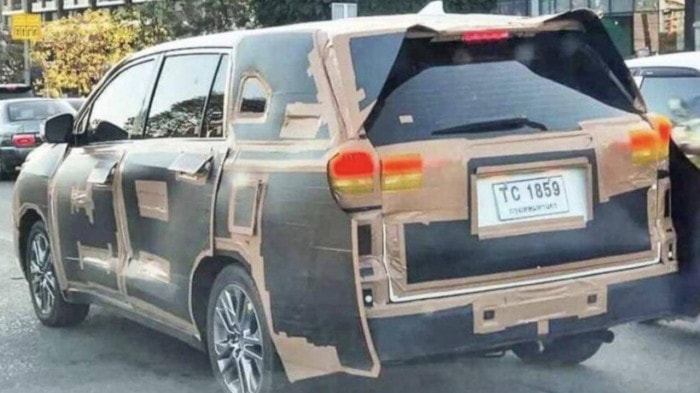 toyota innova 2023 dang ky ban quyen voi ten goi moi hinh 1