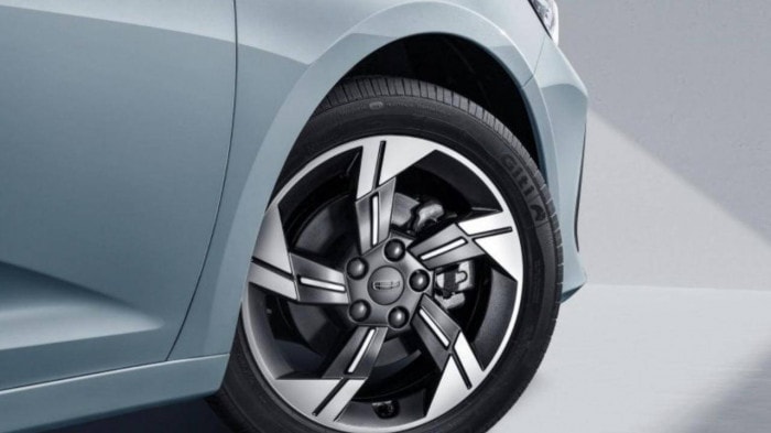 xe hybrid geely emgrand l hix phev 2022 ra mat di chuyen toi da 1300km hinh 4