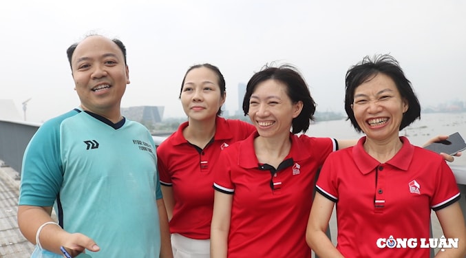 ngay dau di hoc di lam bang cau thu thiem 2 nguoi dan tp hcm vui mung vi het so tre gio hinh 5