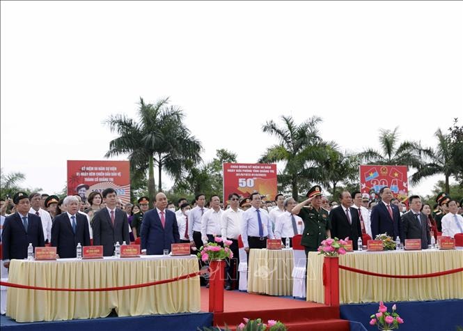 chu tich nuoc nguyen xuan phuc du le thuong co thong nhat non song tai quang tri hinh 2