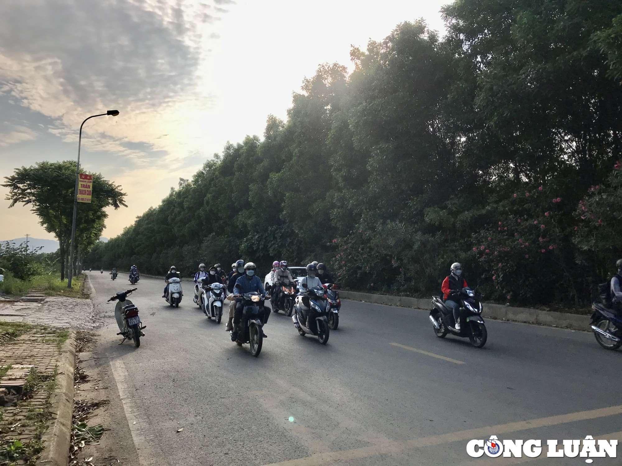 nguoi dan linh kinh do dac tro lai thu do du chua het nghi le 30 4 hinh 3