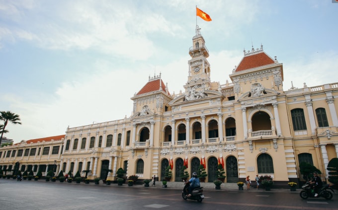 phat trien tp ho chi minh tro thanh trung tam tai chinh quoc te bien giac mo 20 nam tro thanh hien thuc hinh 2