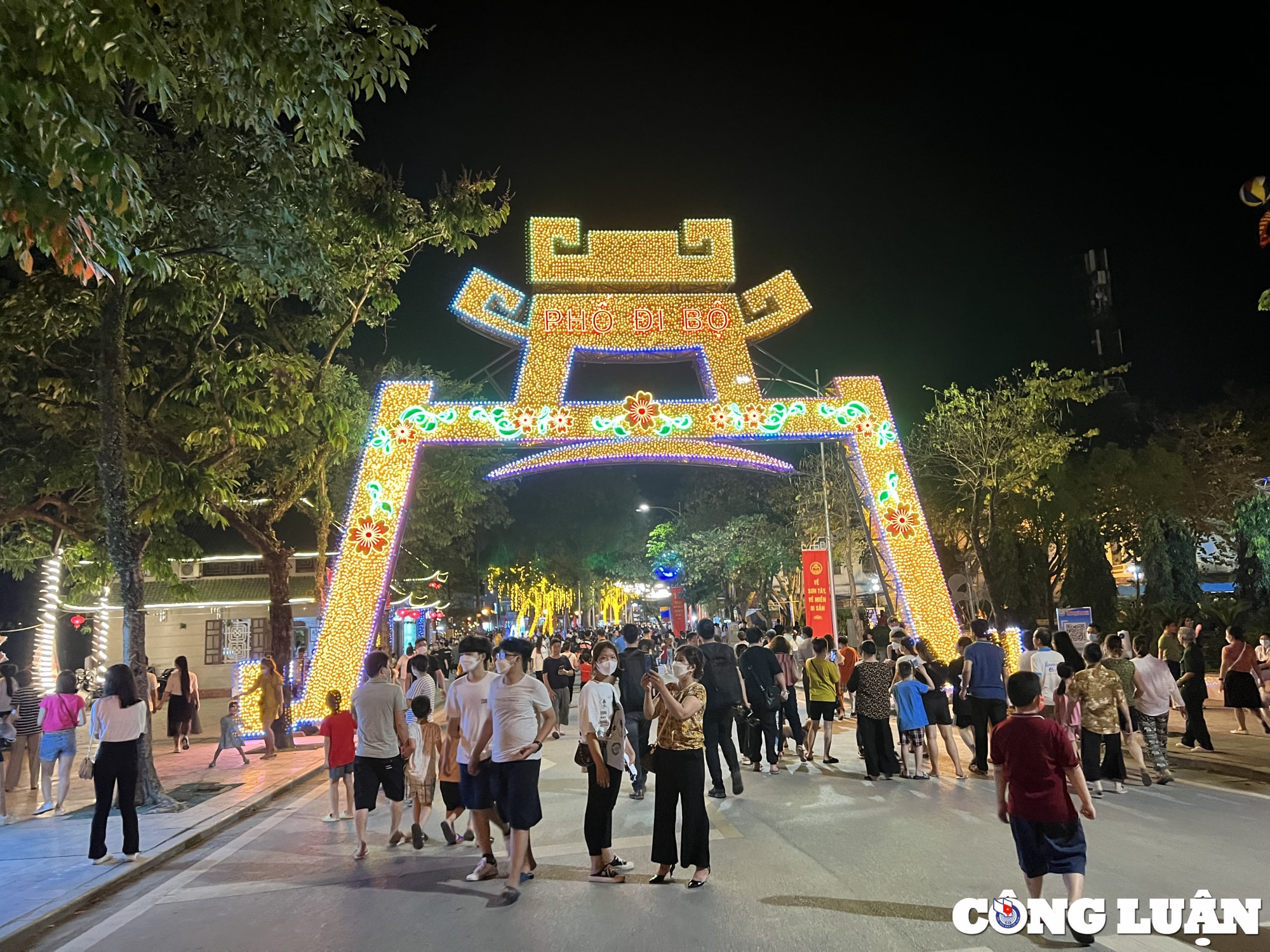 550000 luot khach den ha noi trong dip nghi le 30 4 va 1 5 hinh 1