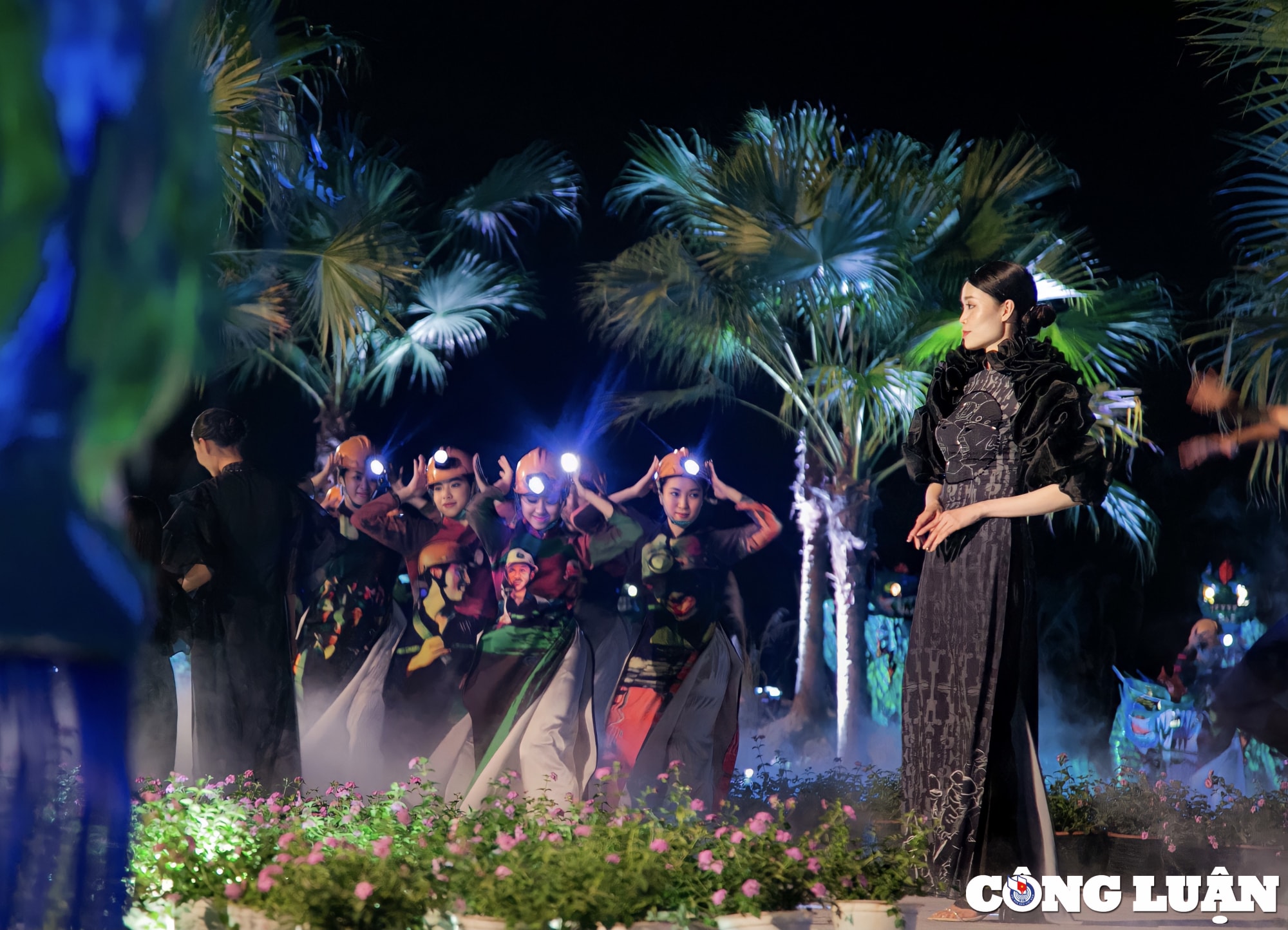 doc dao net ve nguoi tho lo tren ta ao dai hinh 5