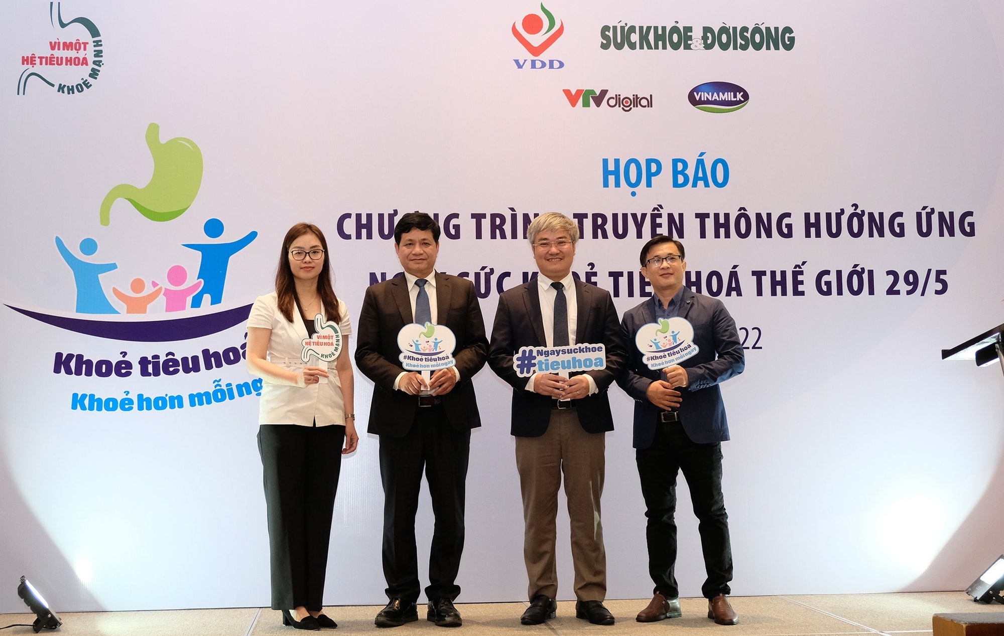 bao suc khoe doi song phat dong chuong trinh truyen thong huong ung ngay suc khoe tieu hoa the gioi hinh 2