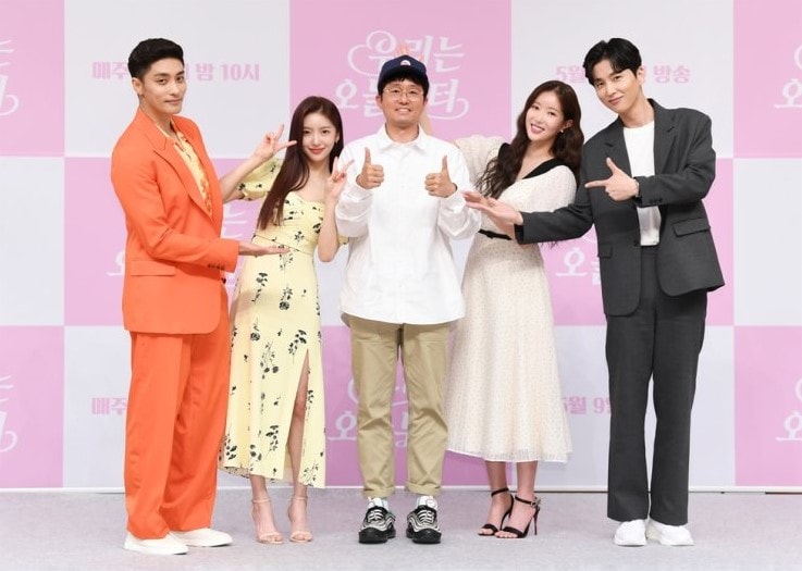im soo hyang va sung hoon tai hop o woori the virgin hinh 3