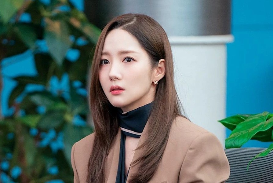 park min young dong chung voi go kyung pyo trong phim hai lang man moi hinh 2