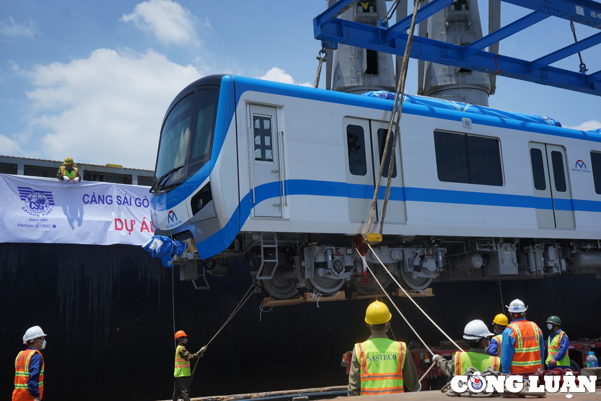 can canh 2 doan tau cuoi cung cua tuyen metro so 1 ve den tp hcm hinh 8