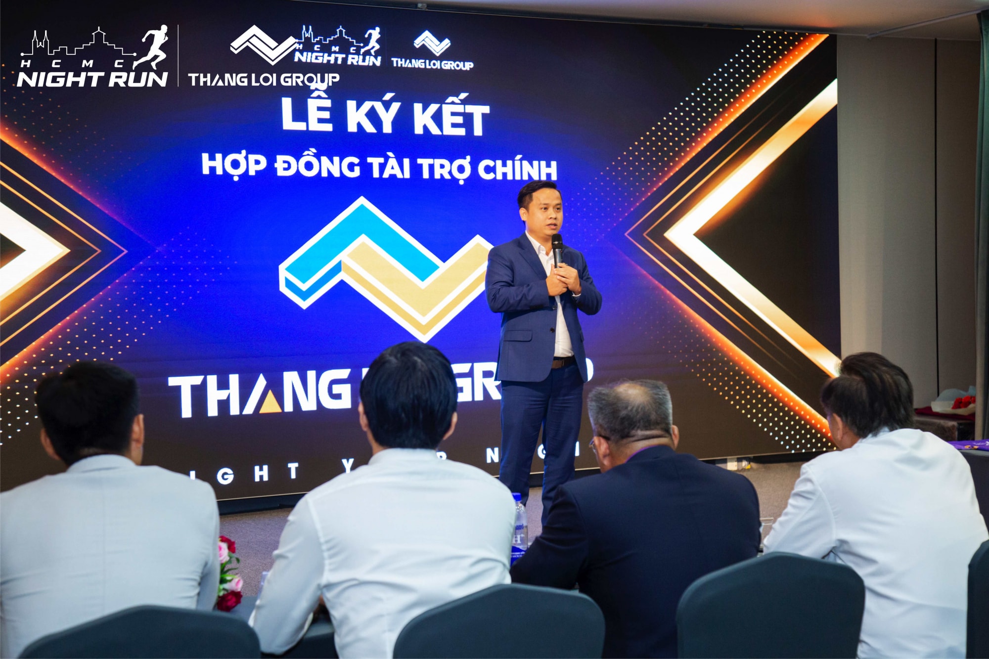 cong bo giai chay dem tp ho chi minh ho chi minh city night run thang loi group 2022 hinh 2