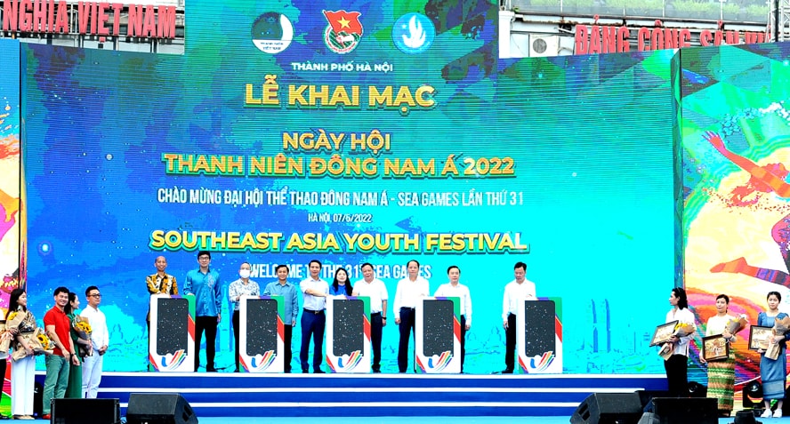 nhung hinh anh an tuong tai festival thanh nien dong nam a chao mung sea games 31 hinh 3