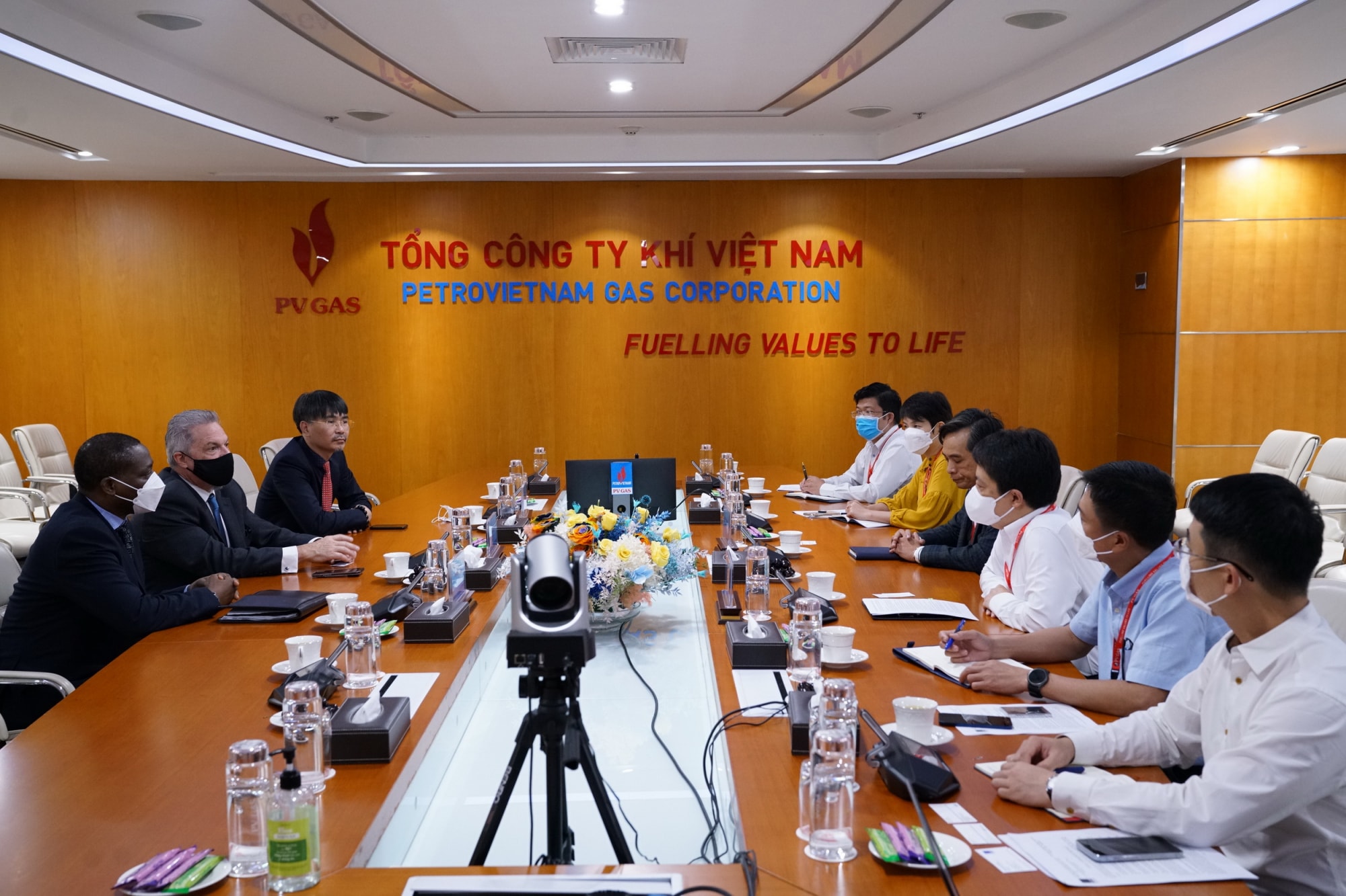 pv gas ghi nhan ket qua san xuat kinh doanh quy i va 4 thang dau nam tang truong cao so voi cung ky hinh 2
