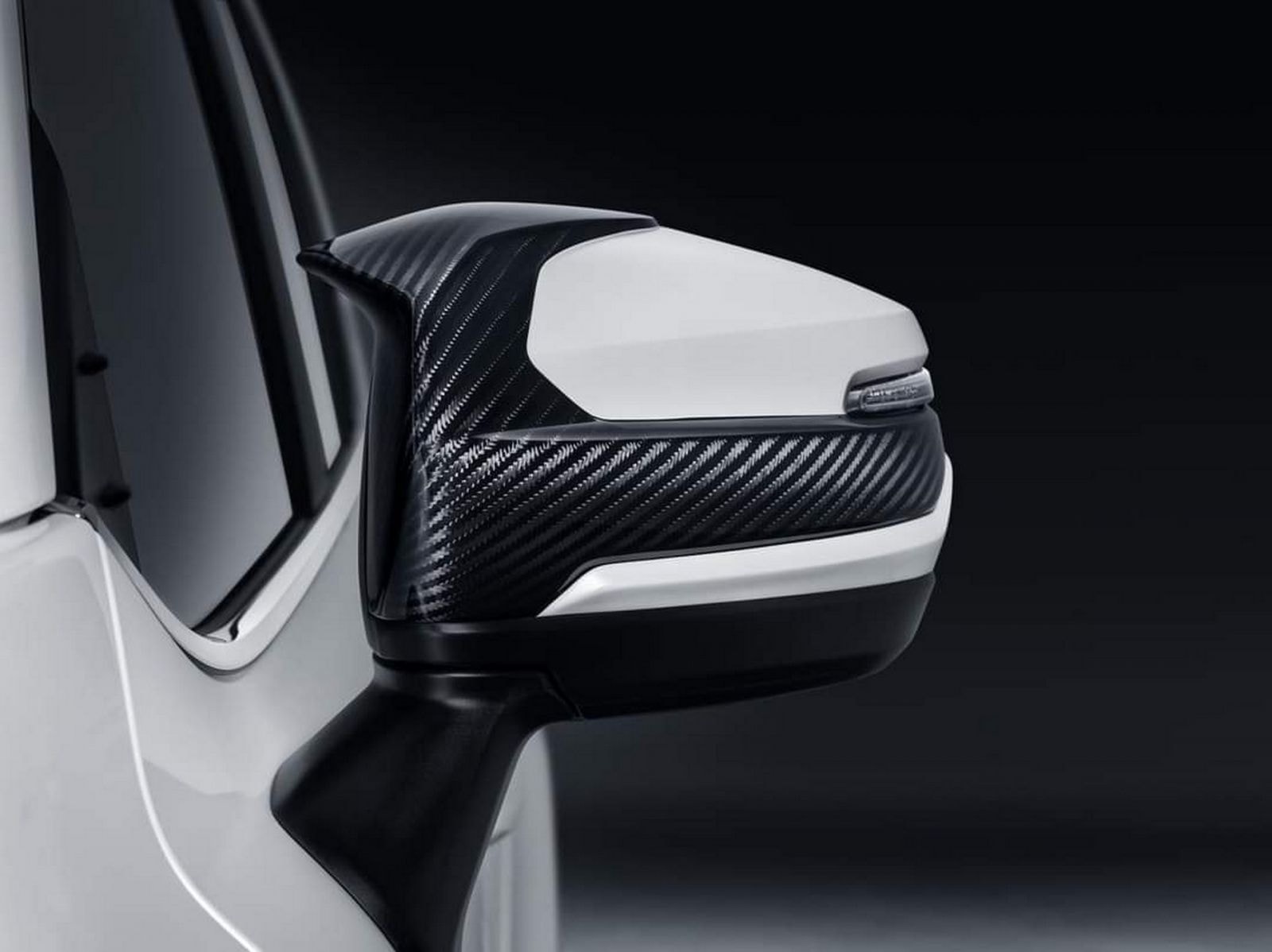 toyota land cruiser 2022 so huu phong cach ham ho khi qua tay hang do khann international hinh 6
