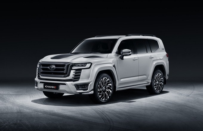 toyota land cruiser 2022 so huu phong cach ham ho khi qua tay hang do khann international hinh 1