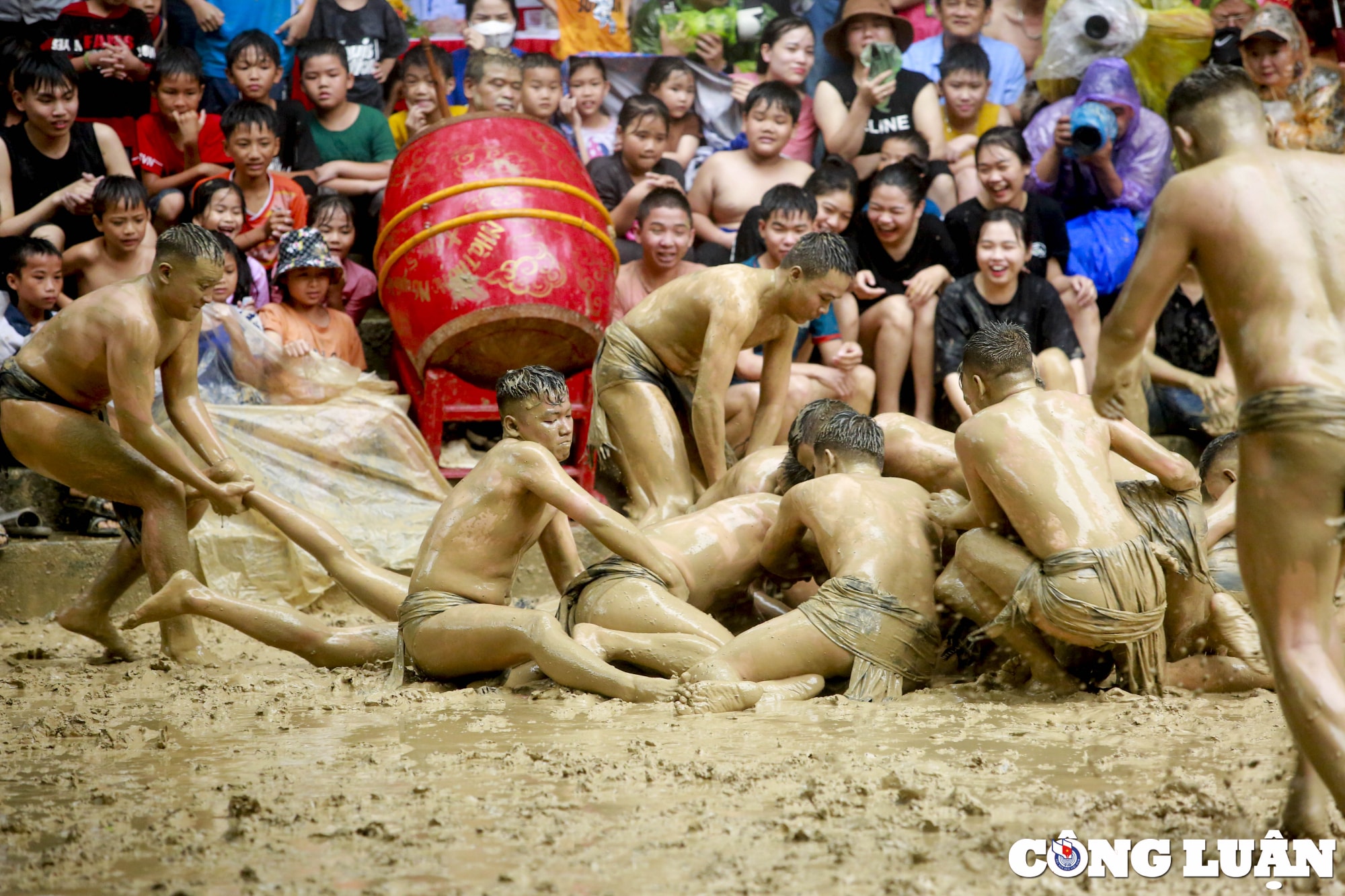 doc dao le hoi vat cau nuoc lang van o bac giang di san van hoa phi vat the quoc gia hinh 16