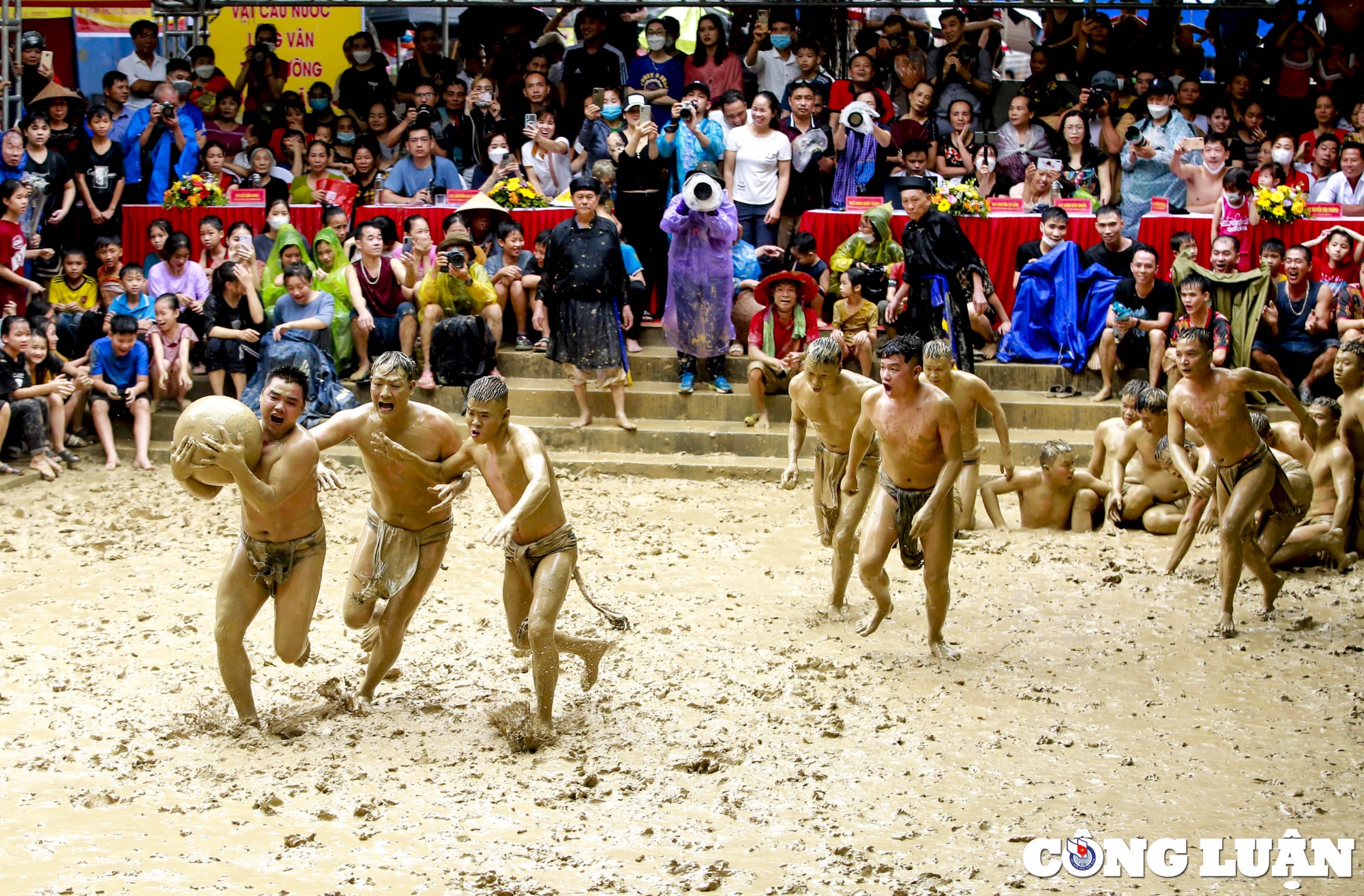doc dao le hoi vat cau nuoc lang van o bac giang di san van hoa phi vat the quoc gia hinh 10