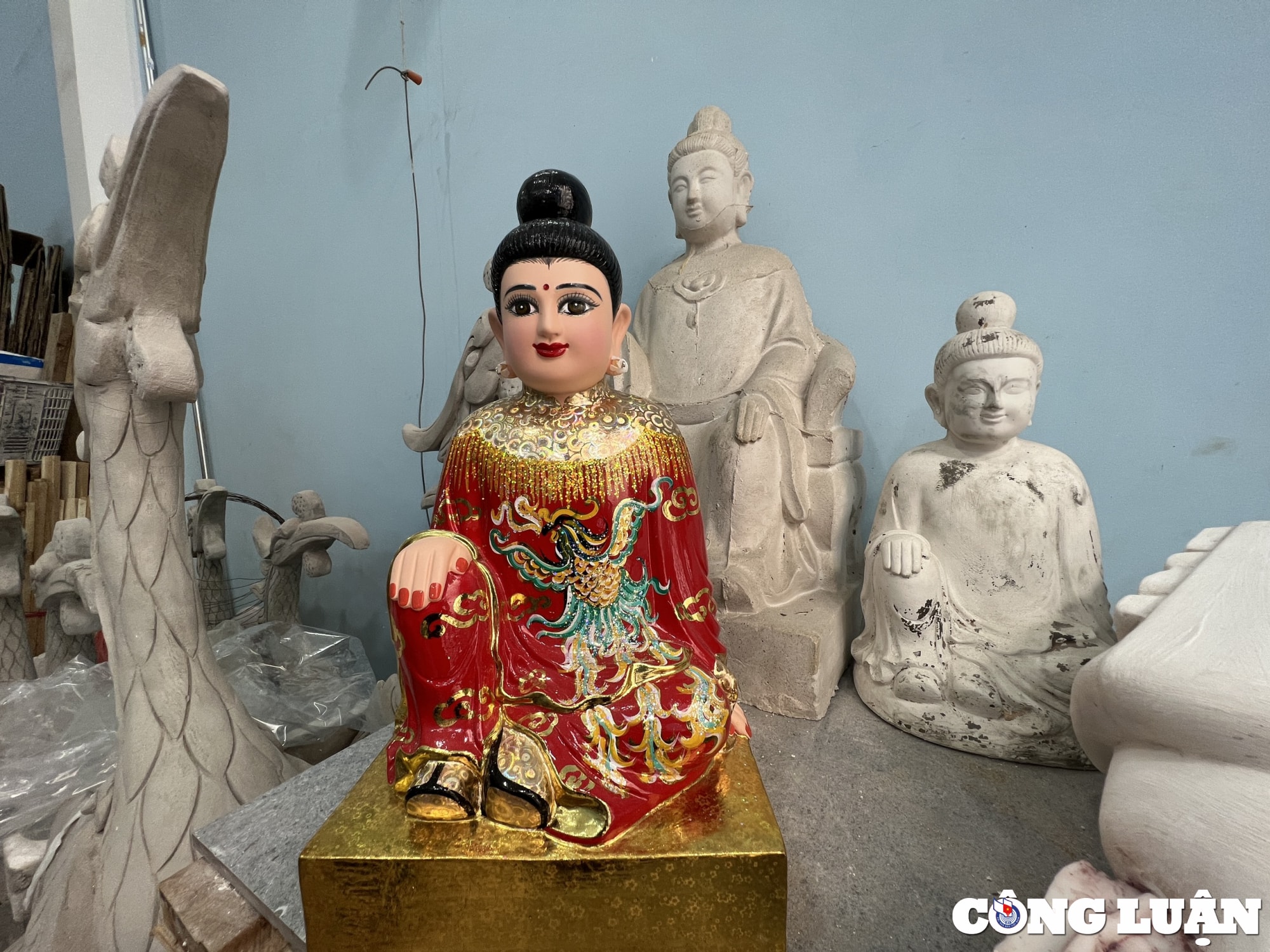 len loi vao con hem chuyen duc tuong phat o tp hcm hinh 9
