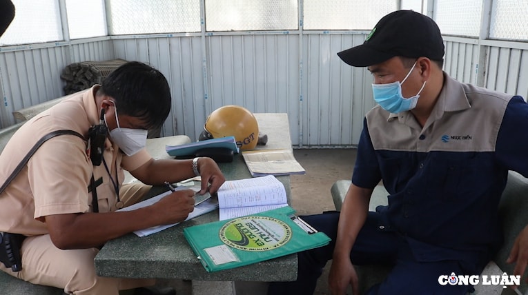 hang loat tai nan ve xe dau keo cho hang long leo nhieu tai xe van khong rut kinh nghiem hinh 12