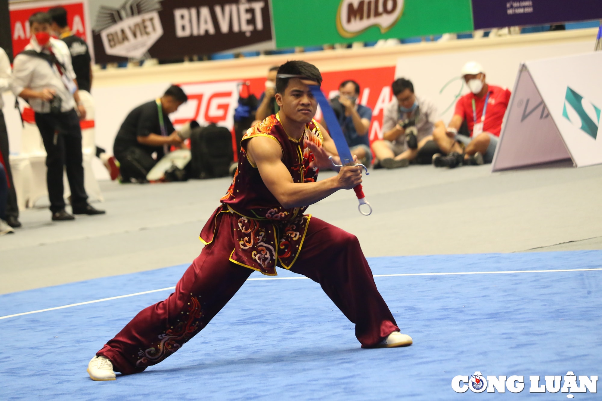 quoc khanh thuy vi chia se gi sau khi gianh hcv wushu tai sea games 31 hinh 9