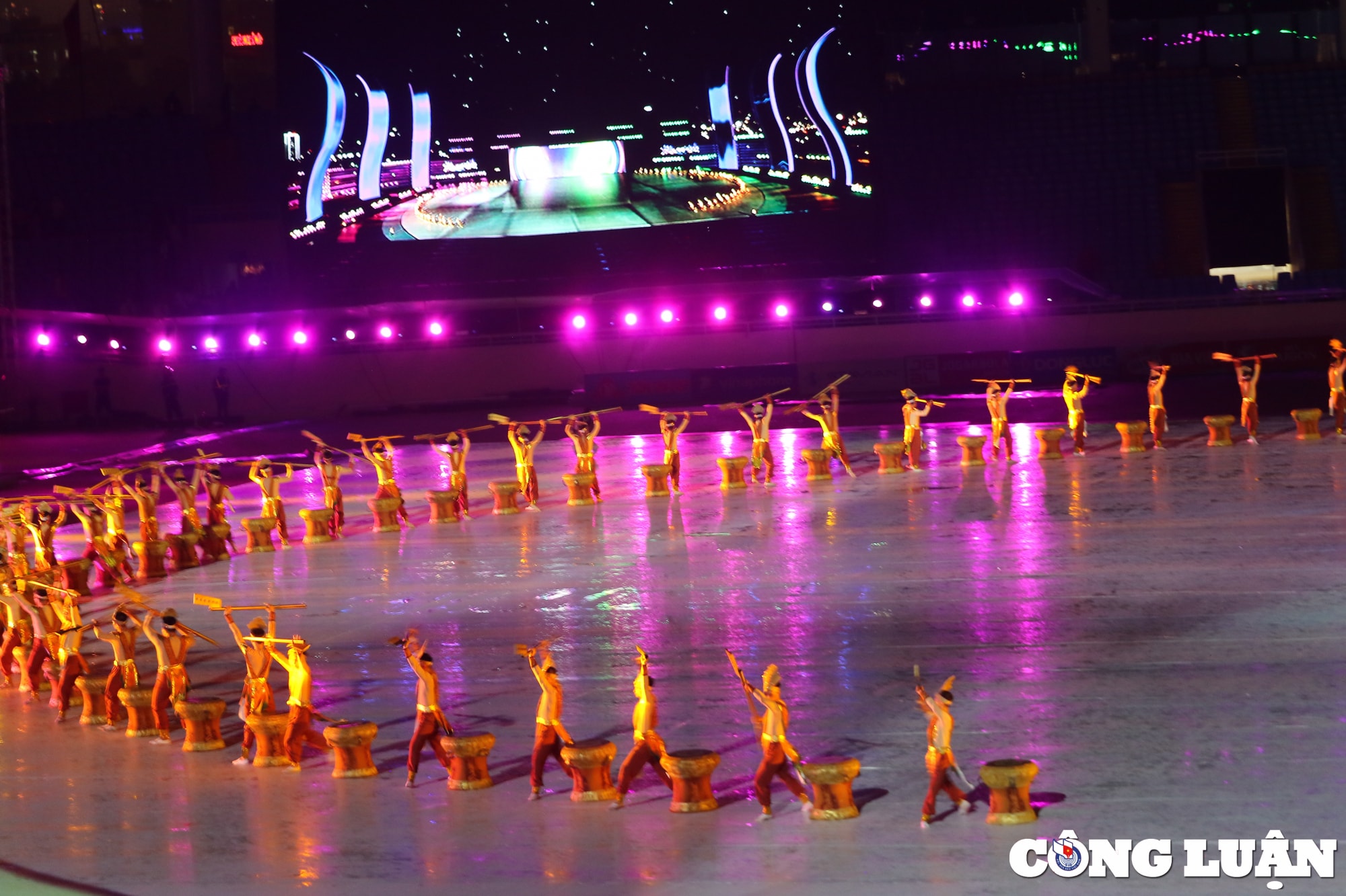 le khai mac sea games 31 chuong trinh nghe thuat dac sac cua am thanh va anh sang hinh 5