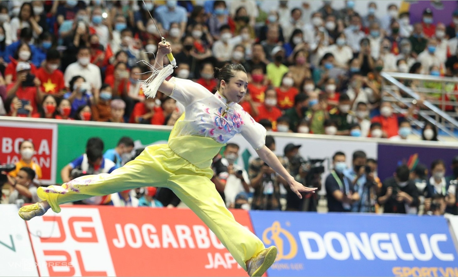 wushu mang ve 2 hcv cho doan the thao viet nam trong sang 13 5 hinh 4