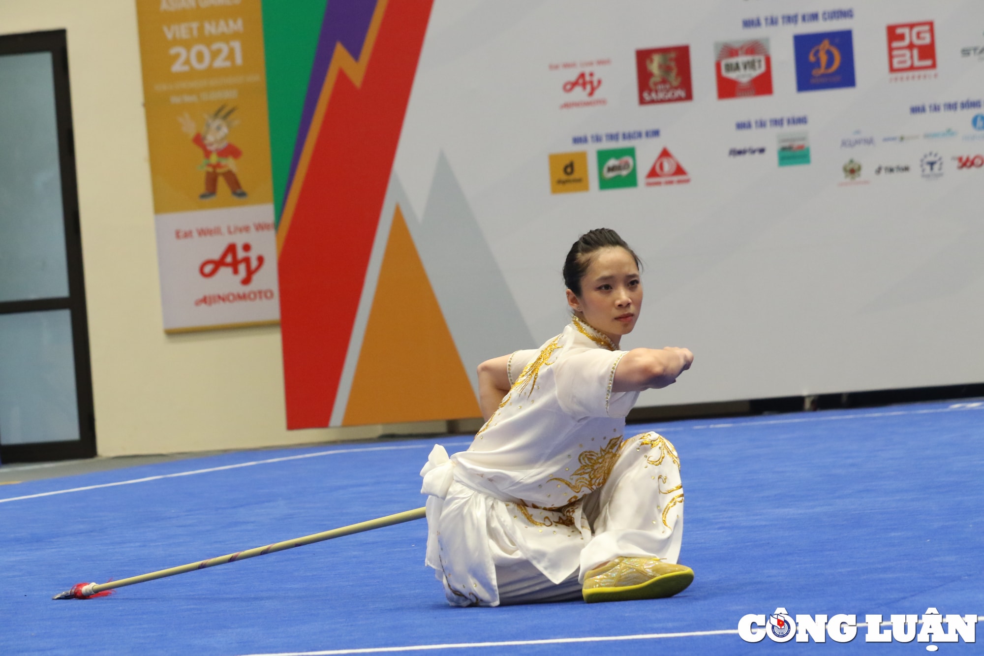 vdv duong thuy vi gianh hcv thu 2 mon wushu tai sea games 31 hinh 4