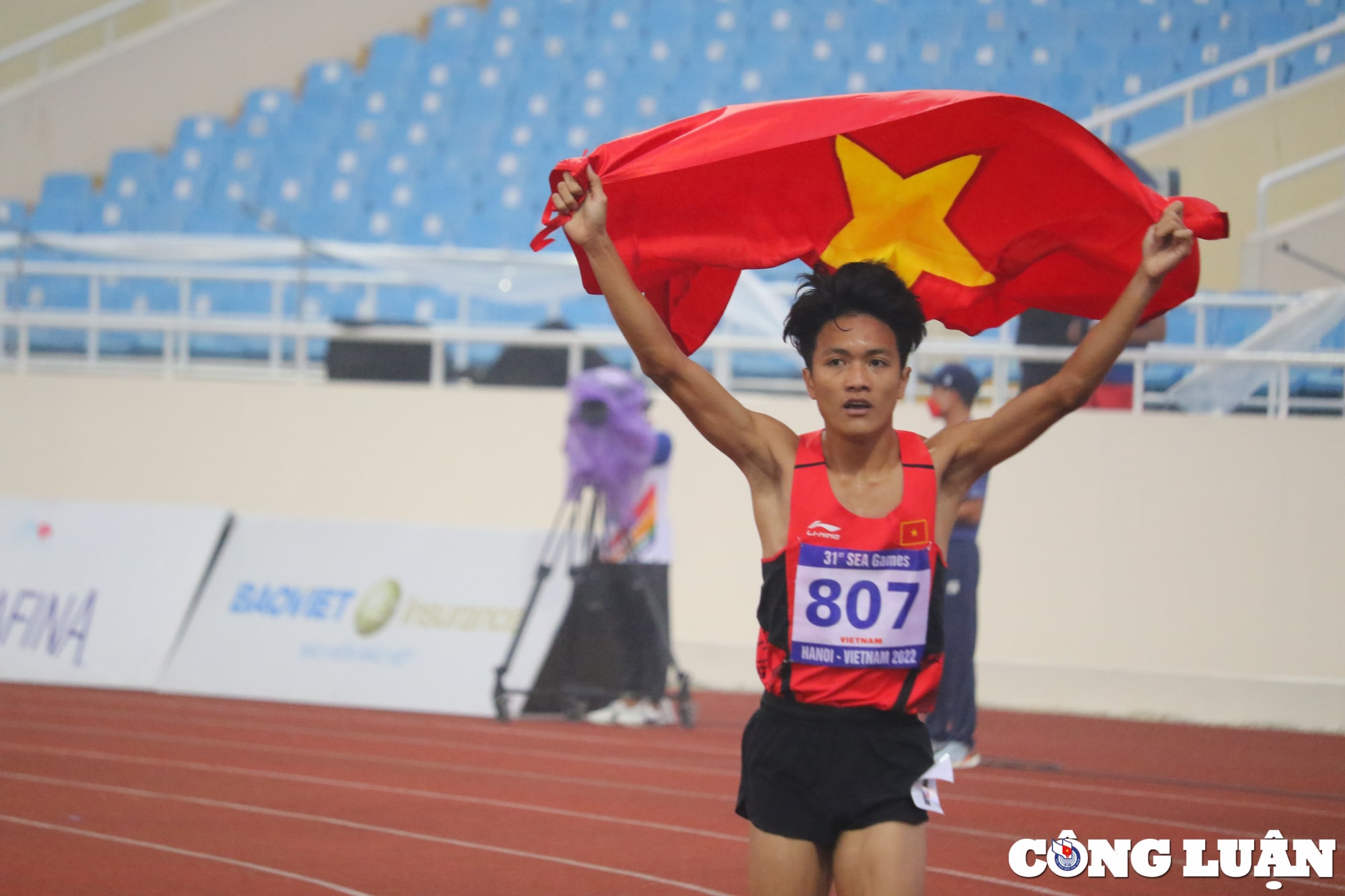 luong duc phuoc but toc ngoan muc gianh hcv dien kinh cu ly 1500 m hinh 1