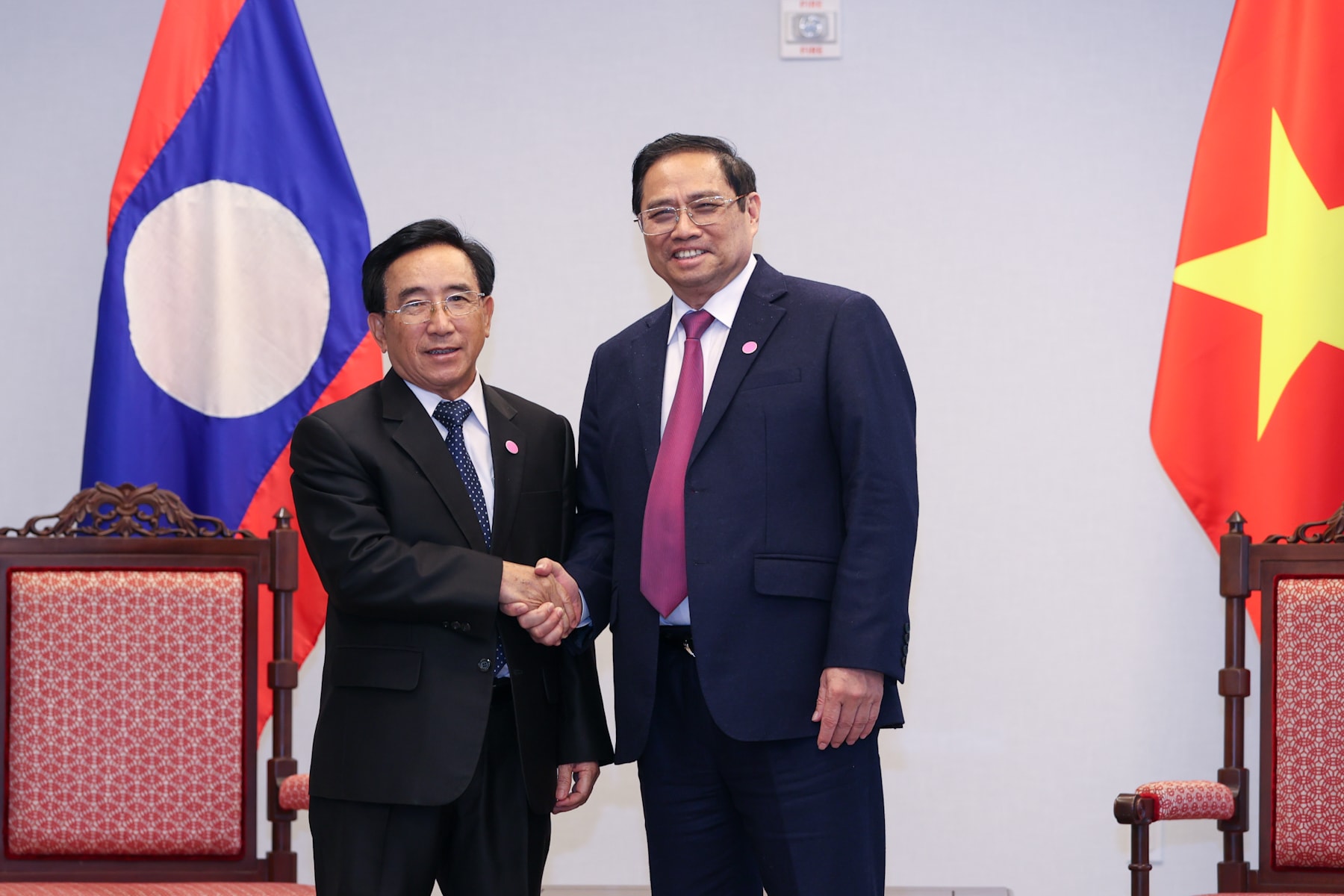 viet nam lao thuc day trien khai cac du an hop tac trong diem hinh 1