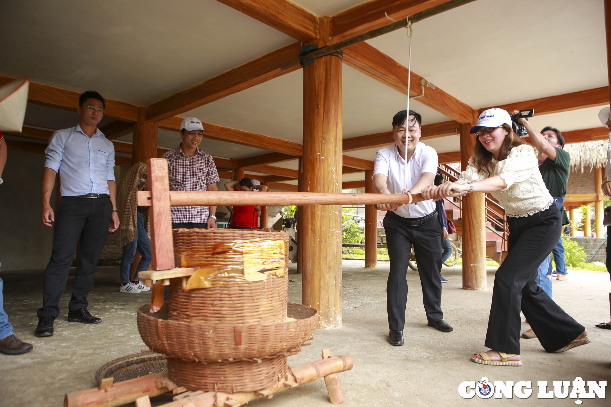 can canh nhung dia diem nen den o ha giang tuyen quang hinh 9