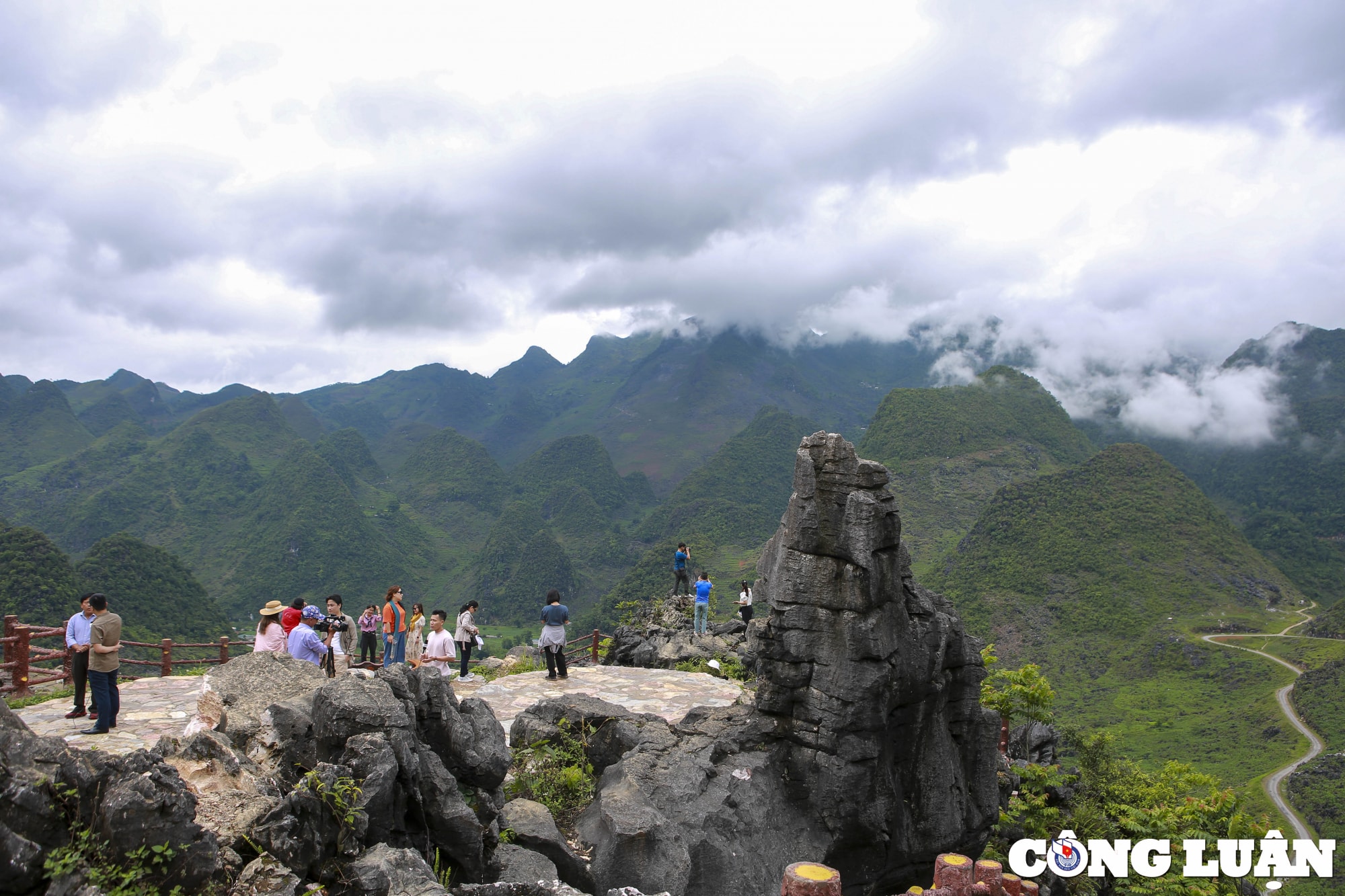 can canh nhung dia diem nen den o ha giang tuyen quang hinh 20